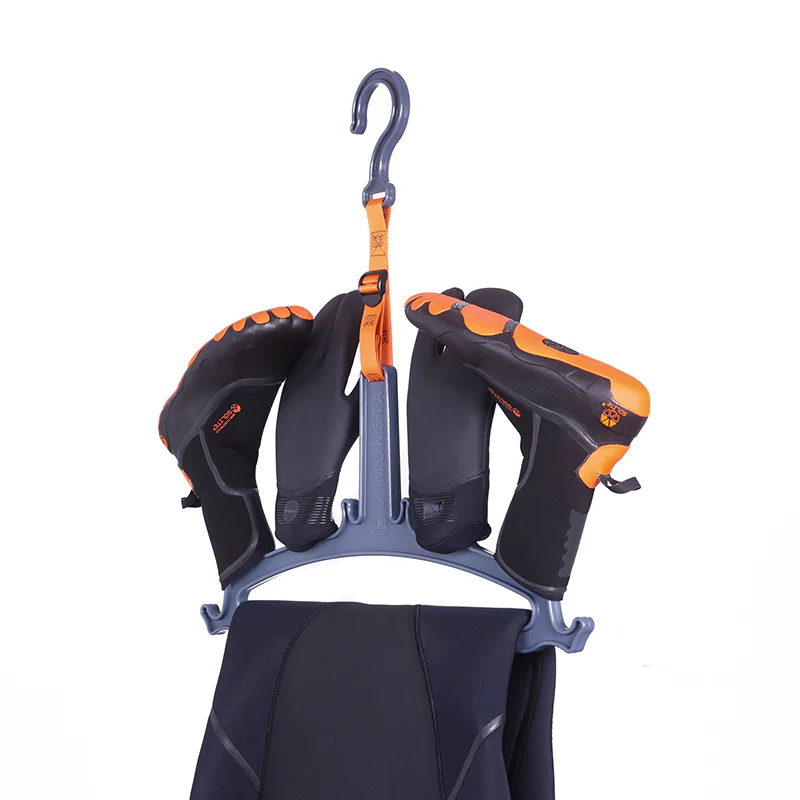 C-Monsta Wetsuit Hanger V2 - Image 4