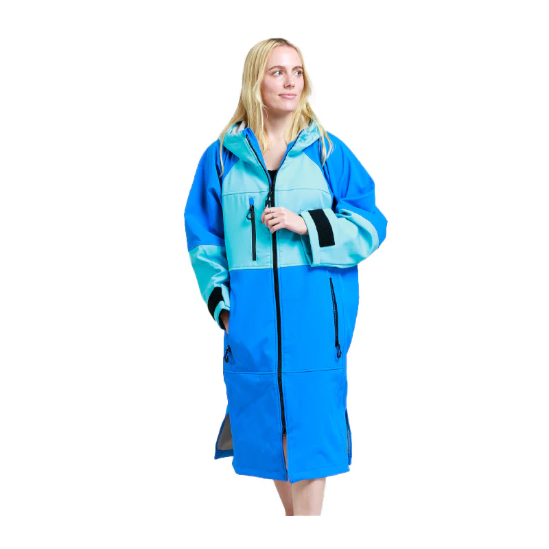 White Water Adult Soft-Shell Changing Robe - Image 2